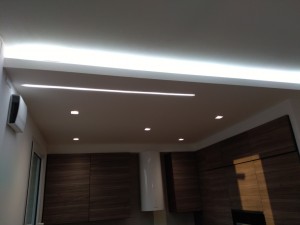 Controsoffitto con illuminazione a led Bologna